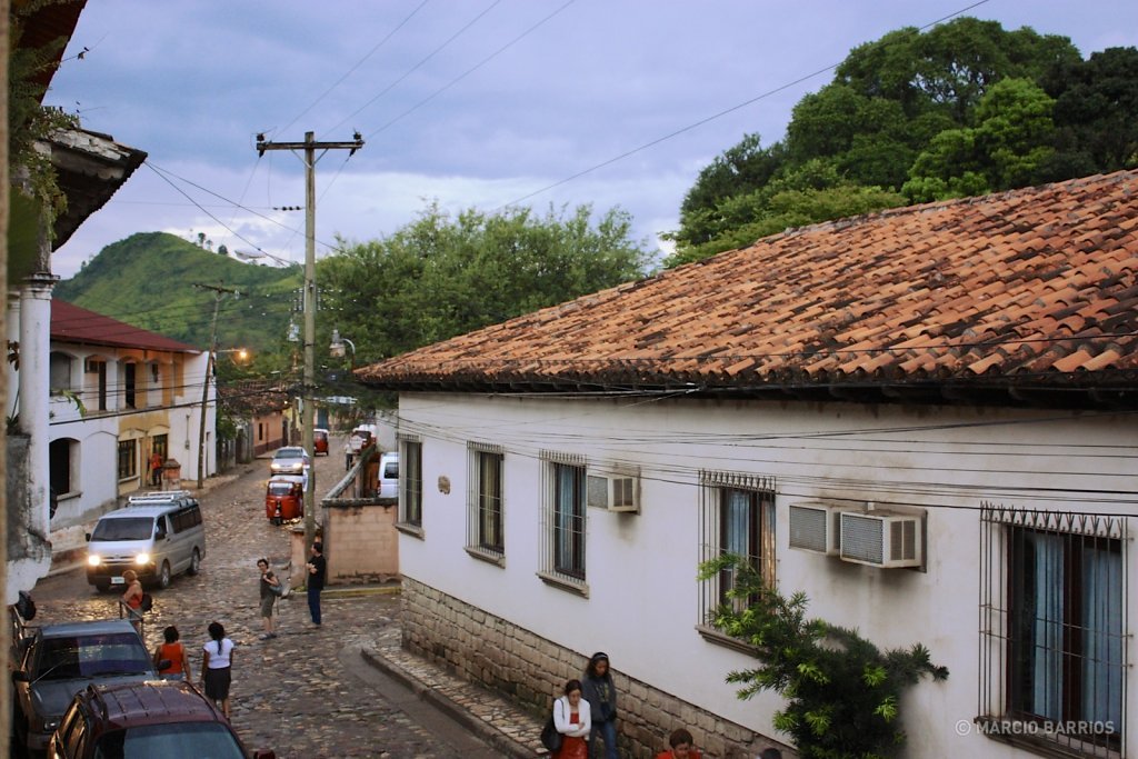 Road of Copán Ruinas village